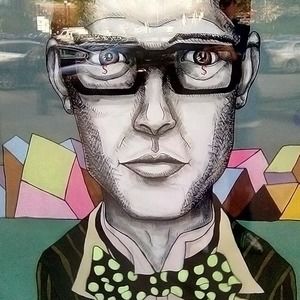 Meet your Posher, Paxton